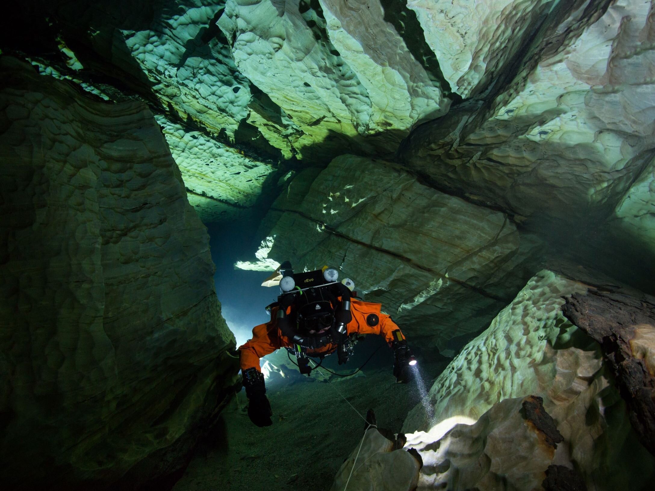 Plura Cave, rEvo Diver.jpg