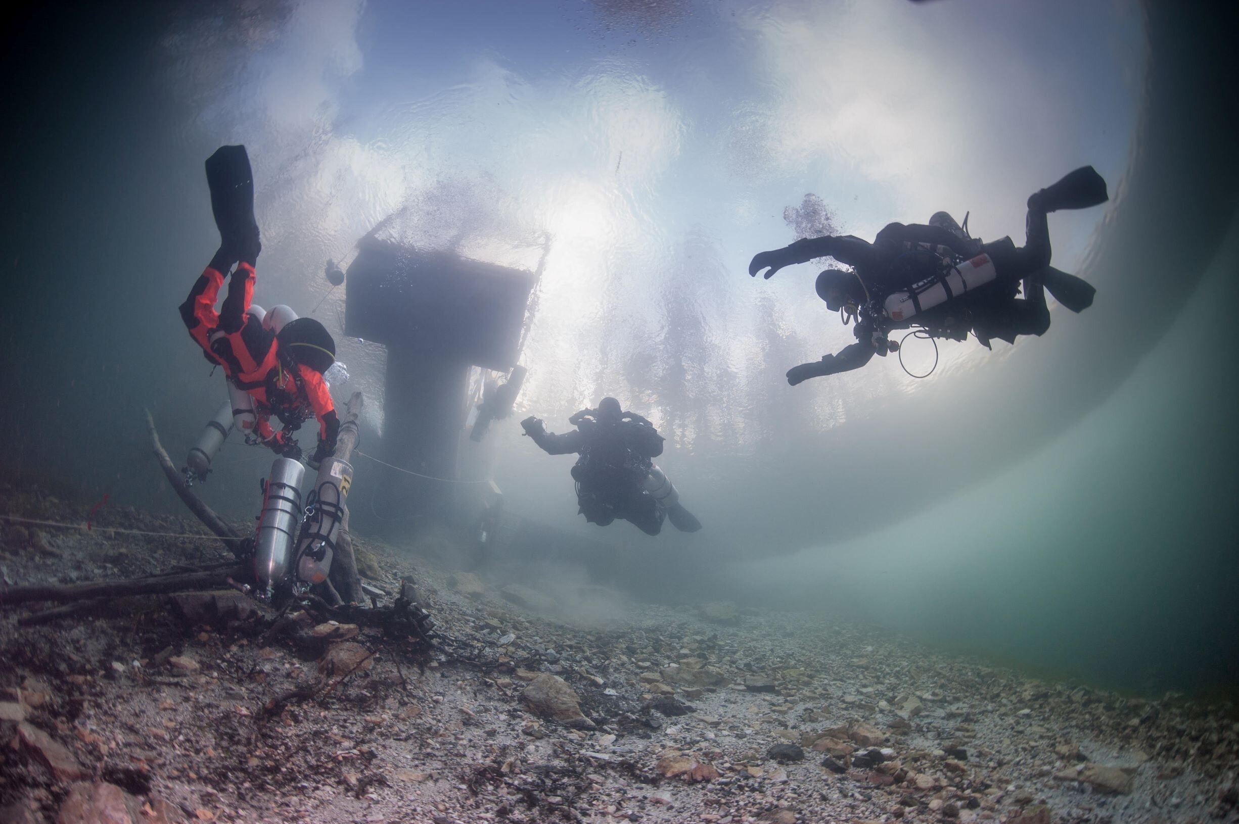 Montola Mine Divers.jpg