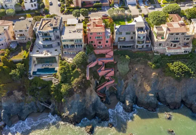 Living in Sea Cliff: A Breathtaking Luxury Neighborhood in San Francisco