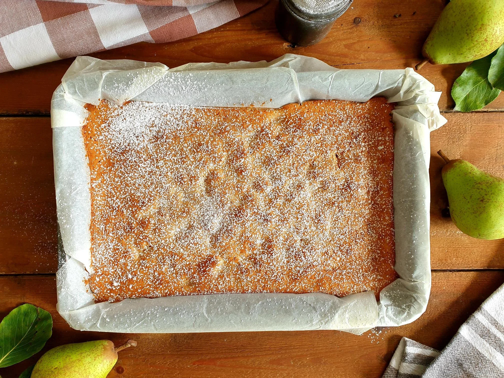 My mum's easy Pear traybake Recipe