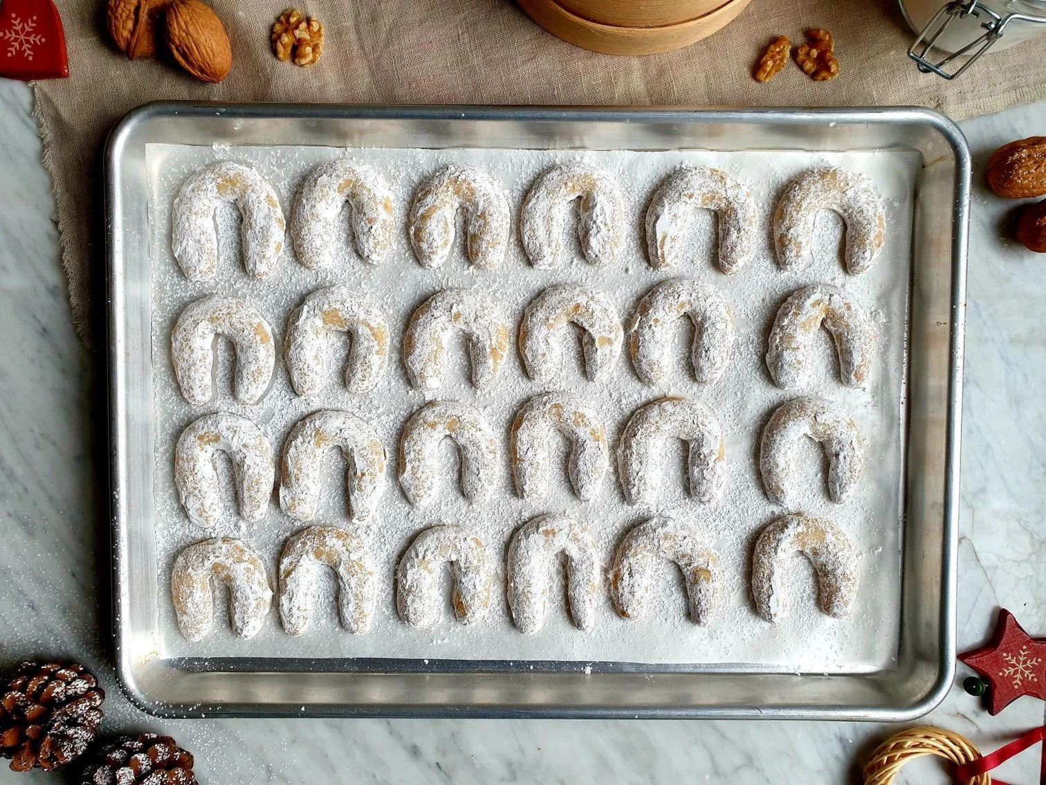 Vanillekipferl-Austrian Vanilla Crescent Buiscuit Recipe