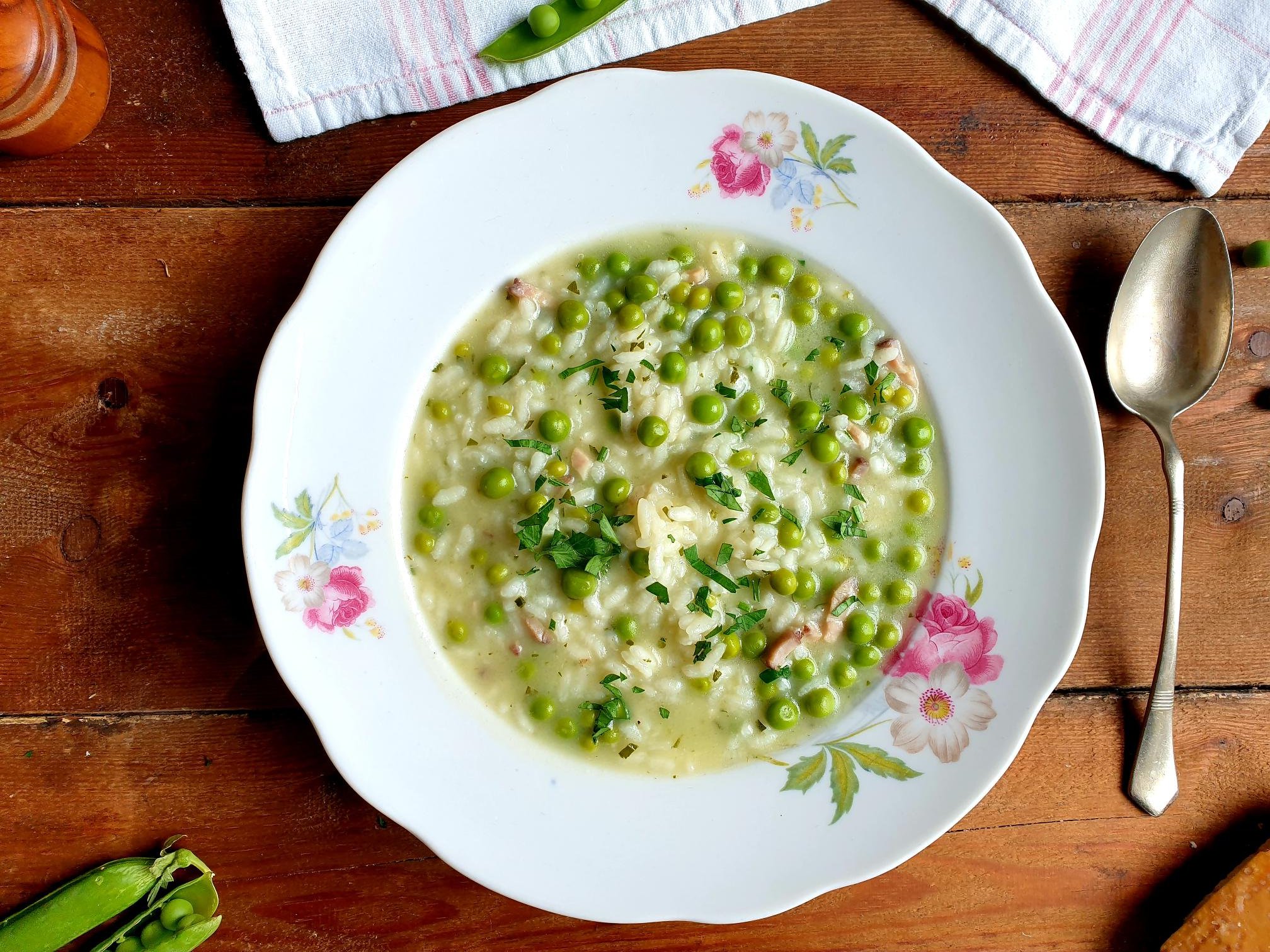 Venetian style Rice and Peas Recipe (Risi e Bisi)