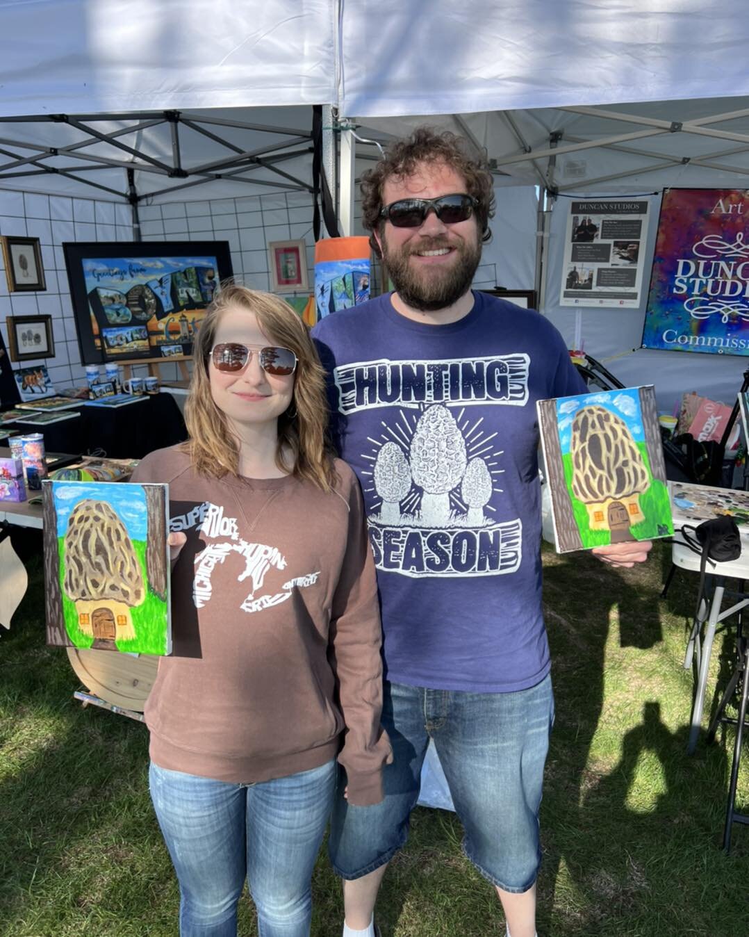 A mild morning rain turned into a sunny explosion of morels popping up for dozens of happy painters of all ages! Tons of fun yesterday in the park. National Morel Mushroom Festival
Couldn&rsquo;t have done it without the help of my family and one of 