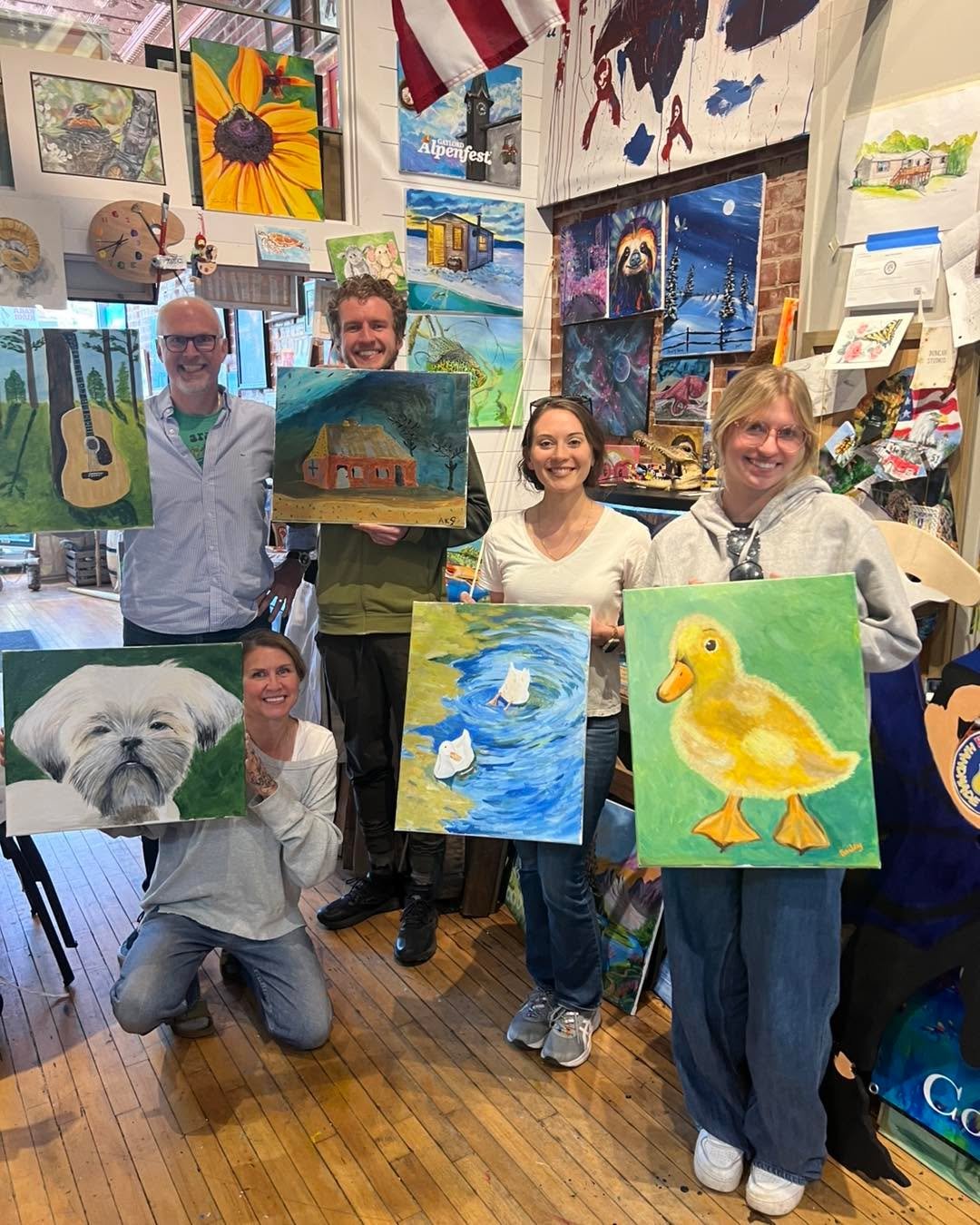 The Summer sometimes allows for visiting family and friends to schedule an impromptu paint session. Where else can you take a trip and stumble across a place to create whatever you want?! 
This family from Ohio and Denver had fun together making thei