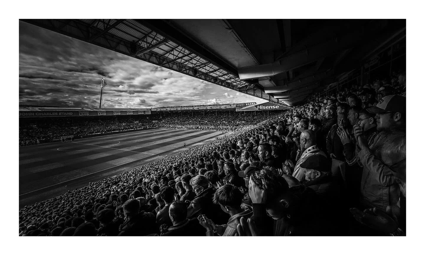 Thanks to @bassandbligh customer @biltonbloke58 who sent this photo of Elland Road from the Wolves game at the weekend. 

@pascalstruijk has some competition 📸 😜 #lufc #leedsunited