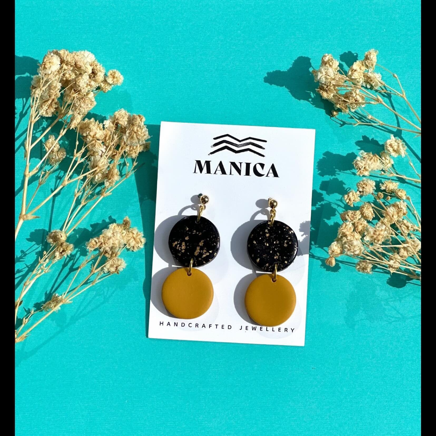 Say hello to Aurum, one of our versatile favourites and best sellers. These come in mustard and terrocotta 🧡💛
⠀
⠀
See you at @blackculturemarket 
⠀
⠀
⠀
⠀
⠀
⠀
⠀
⠀
⠀
⠀
⠀
⠀
⠀
⠀
⠀
⠀
⠀
⠀
⠀
⠀
⠀
⠀
⠀
#manicajewellery #africandesigner #blackdesigner #polyme