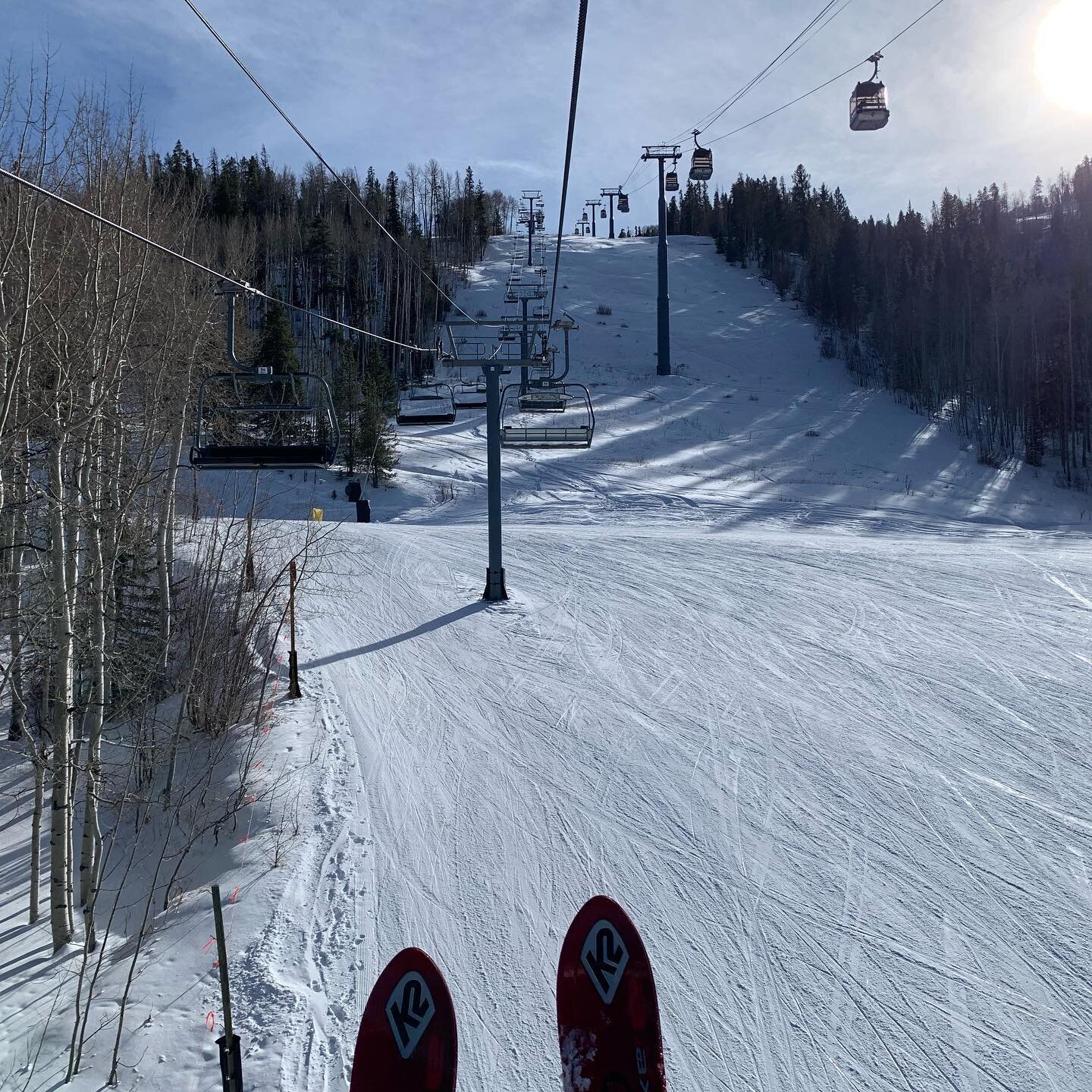 Headed up today for day number 2. I love the views in the winter from the top of Vail. Made a new friend who let me ski with him on his 71st birthday. A new goal of mine is to be able to ski as well as Dennis when I&rsquo;m that age. 7900 vertical fe