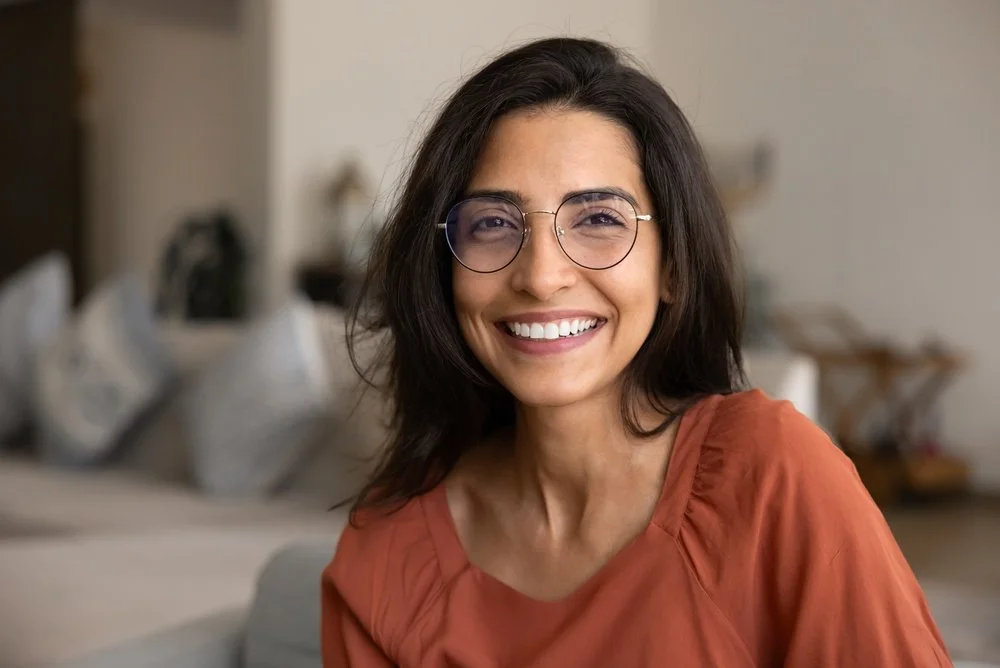 Smile Makeover in Surrey: How Aesthetic Dentistry Can Transform Your Confidence