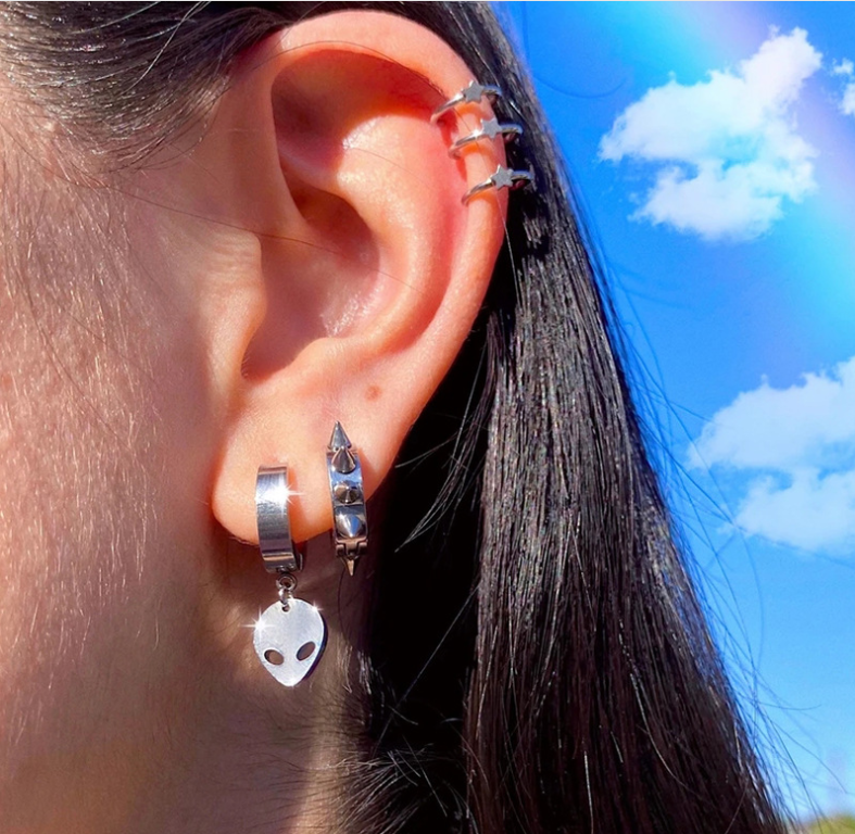 ALIEN HOOPS