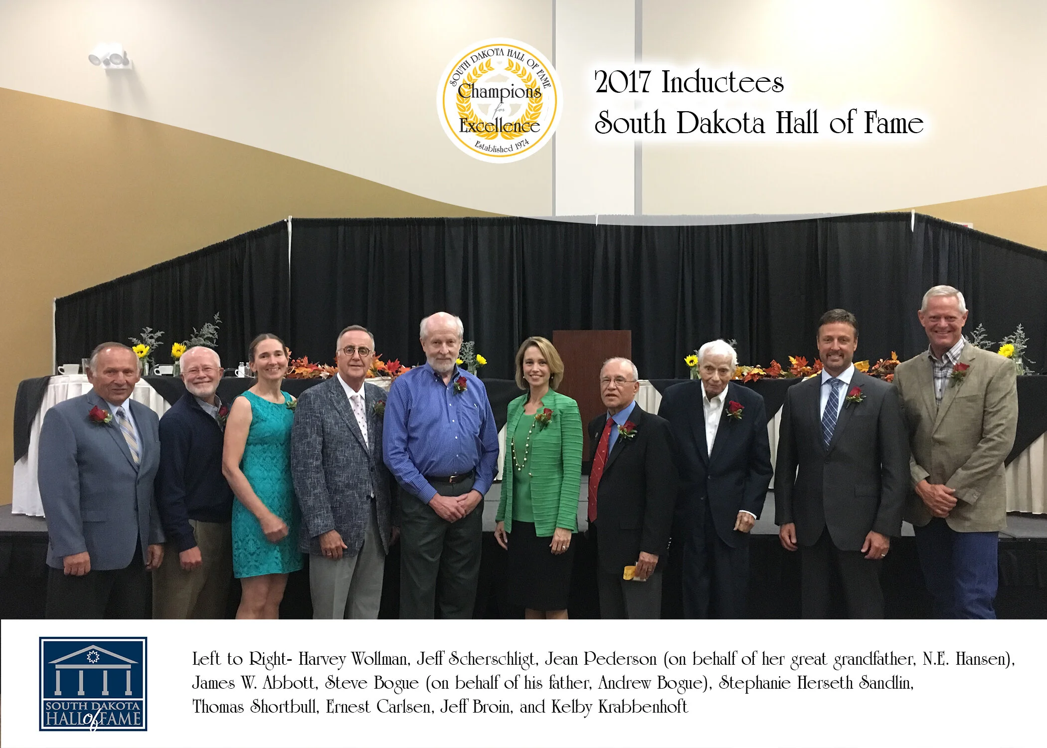 2017 Inductee Class Photo 5x7 (1).jpg