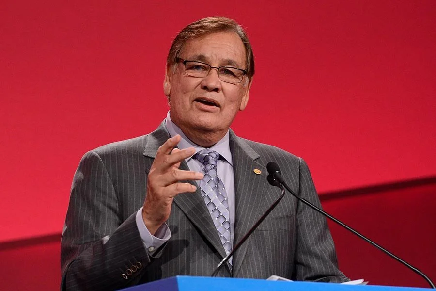 Inductee Billy Mills to Speak at South Dakota Mines 185th Commencement