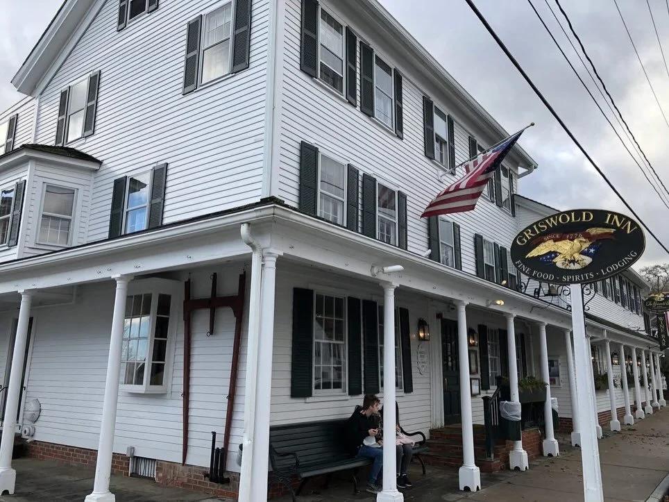 Dating back to 1776, the @griswoldinn in Essex has all the trappings of a classic colonial restaurant and tap room. With its wall-to-wall nautical paintings, its wood-burning fireplaces, and its maritime decor, this place exudes historical atmosphere