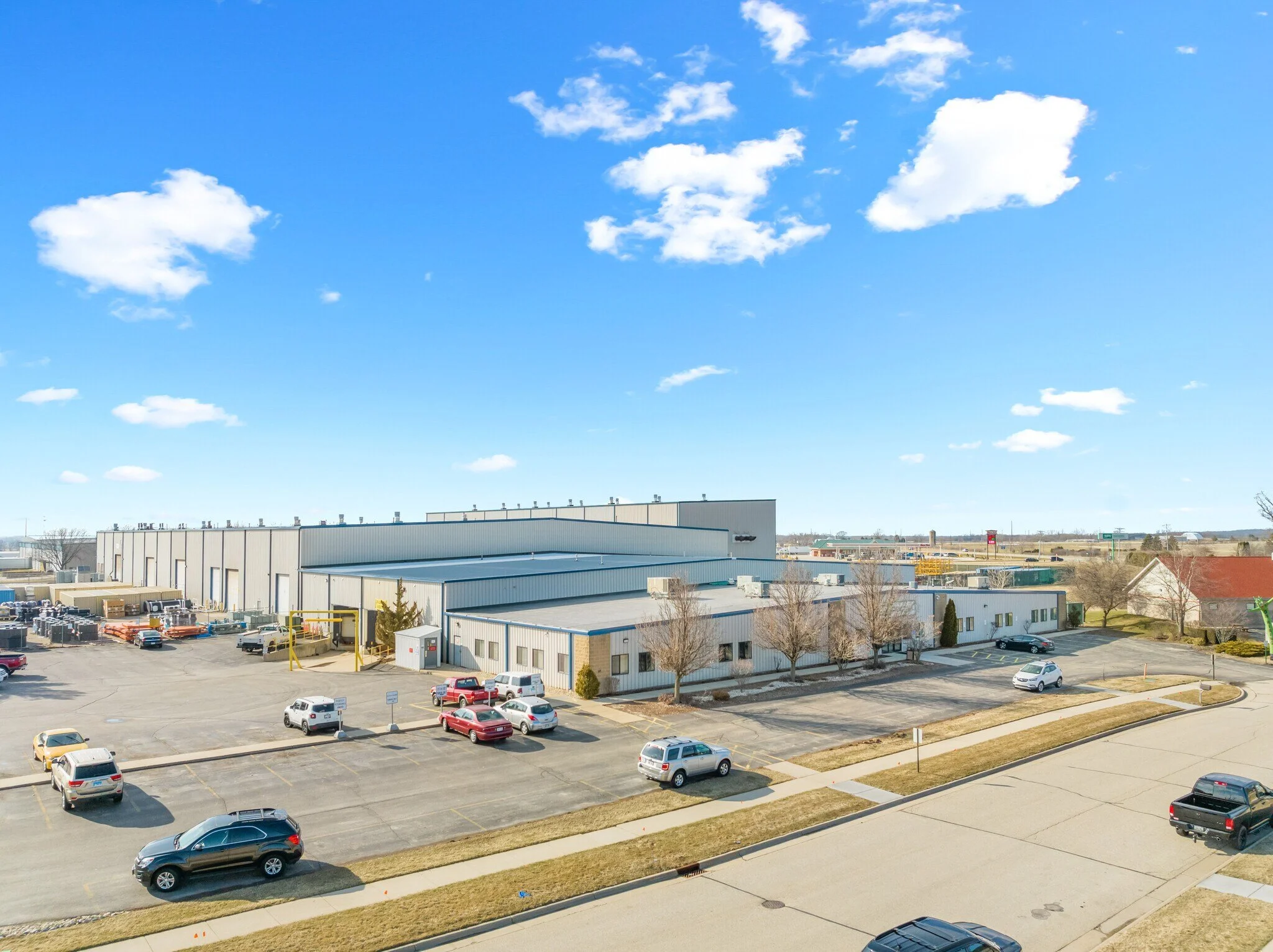 Twelve2 Successfully Completes $6,176,250 industrial Sale in Darien, WI