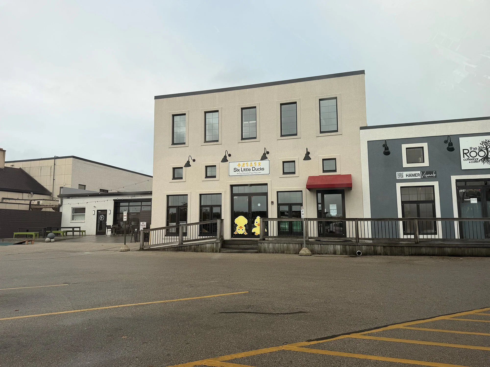 126 E Wisconsin Ave