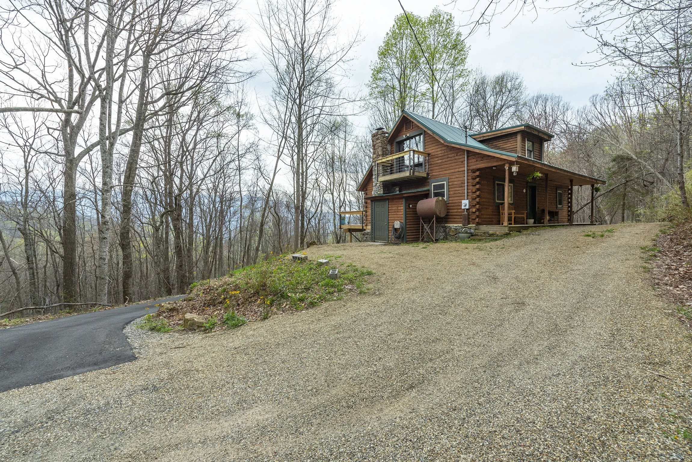 weaverville cabin for rent asheville nc home for rent short term long term medium term furnished wood stove fireplace