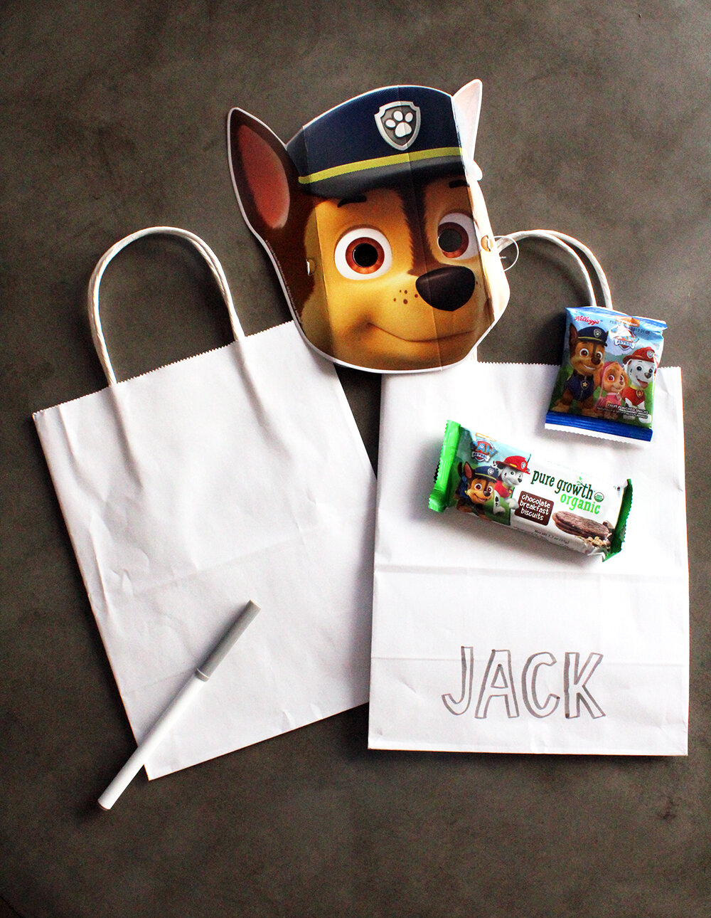 DIY Trick Or Treat Doggy Bag more Amy Tangerine