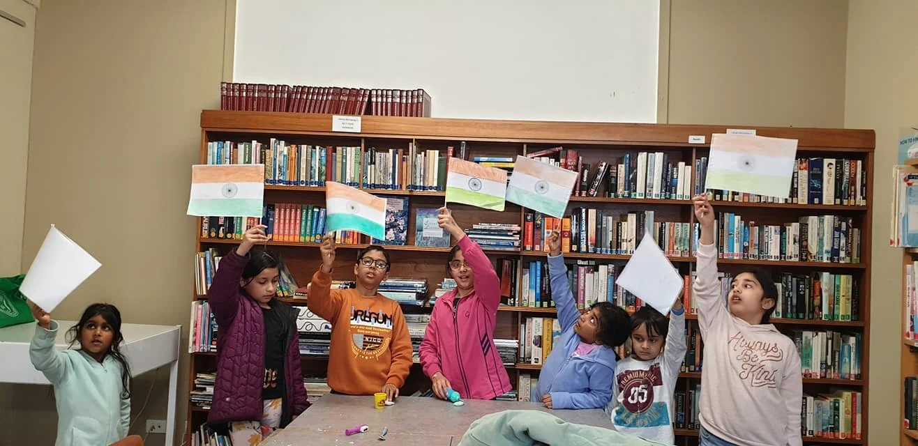 Above pictures are courtesy Southland Hindi School and Himani Mishra