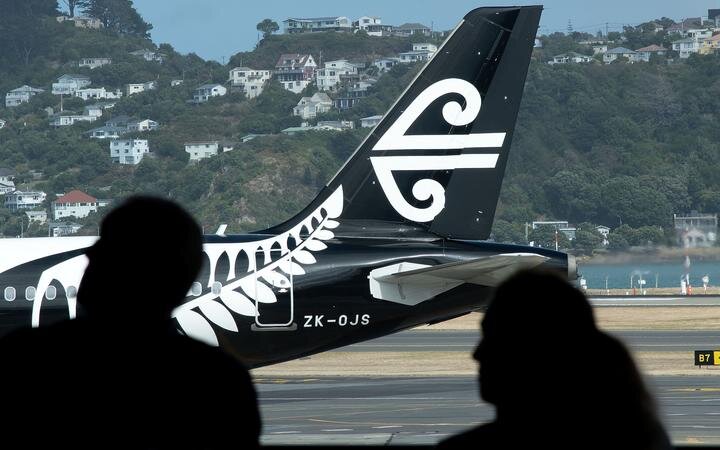 eight_col_airnz2.jpg