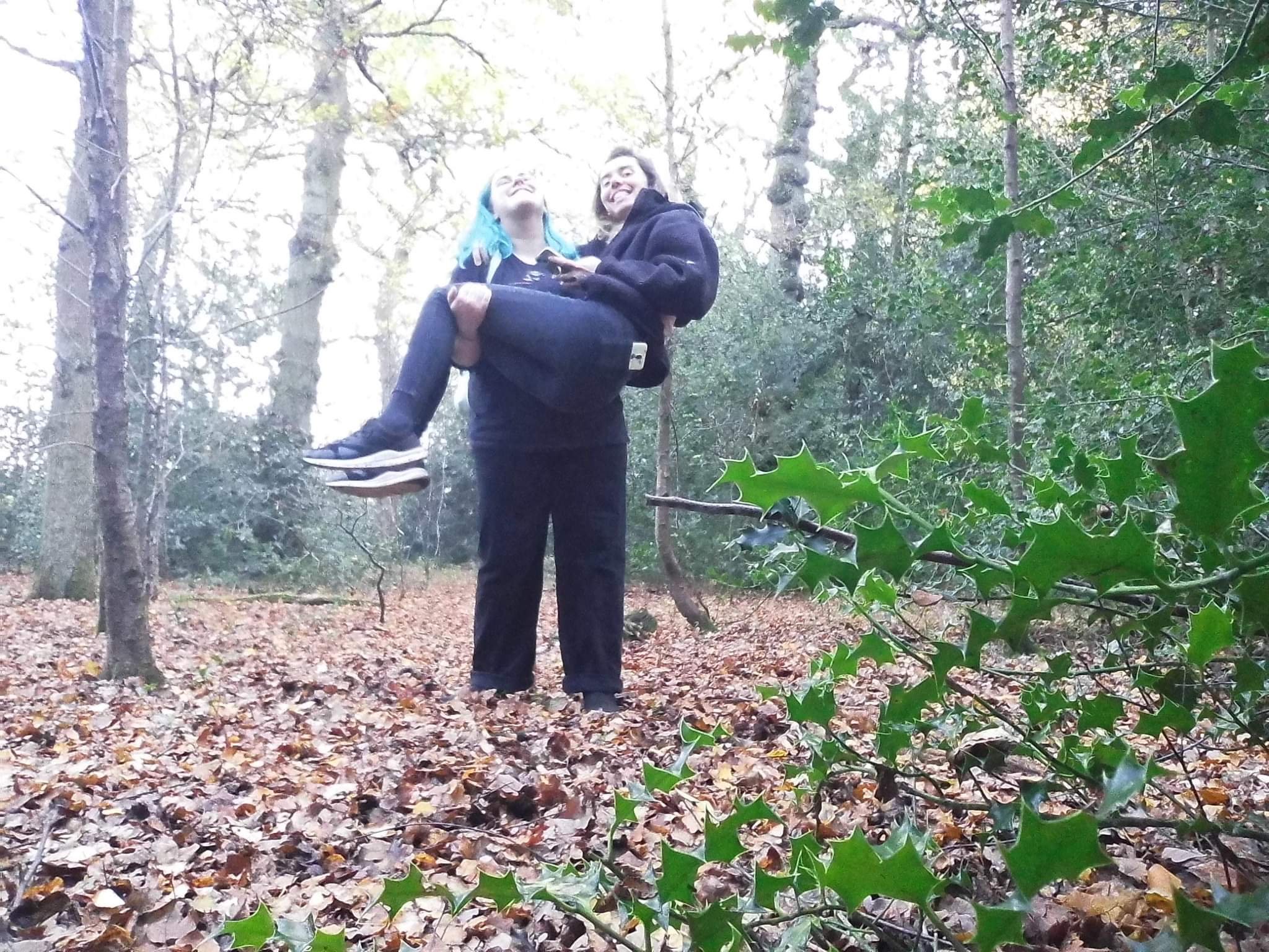 Shannon literally carrying Luke through life