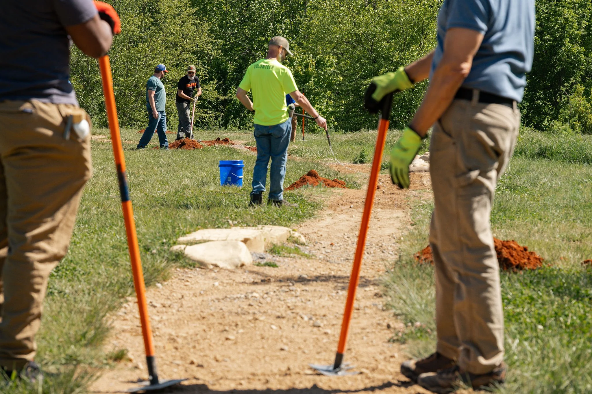 We recently completed the Vic Thomas re-surfacing project with the help of @roanoke_star_cycling and other volunteers who stepped in to help us finish up last Friday! The Vic Thomas skills loop provides a great place for new riders to practice their 