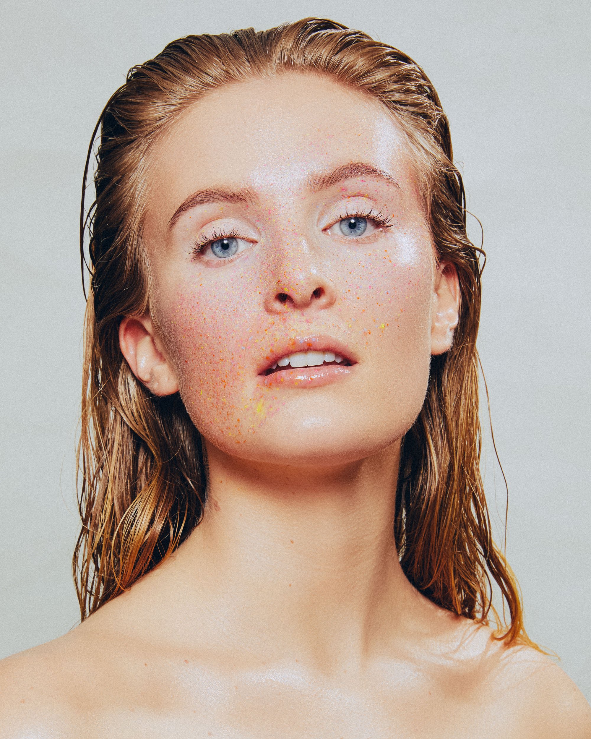 Makeup og hårstyling : Maria Skjønberg