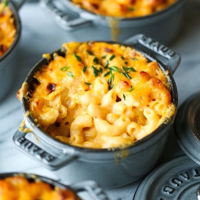 Can't you just smell the cheese? 
Only 23 days left to grab your tickets. $20 gets you unlimited Mac and Cheese. Best deal in the city. 
Link to purchase tickets in the bio. #atlfoodfest #atlantafoodie #atlantafestivals #edgewoodbusinessdistrict #pcm