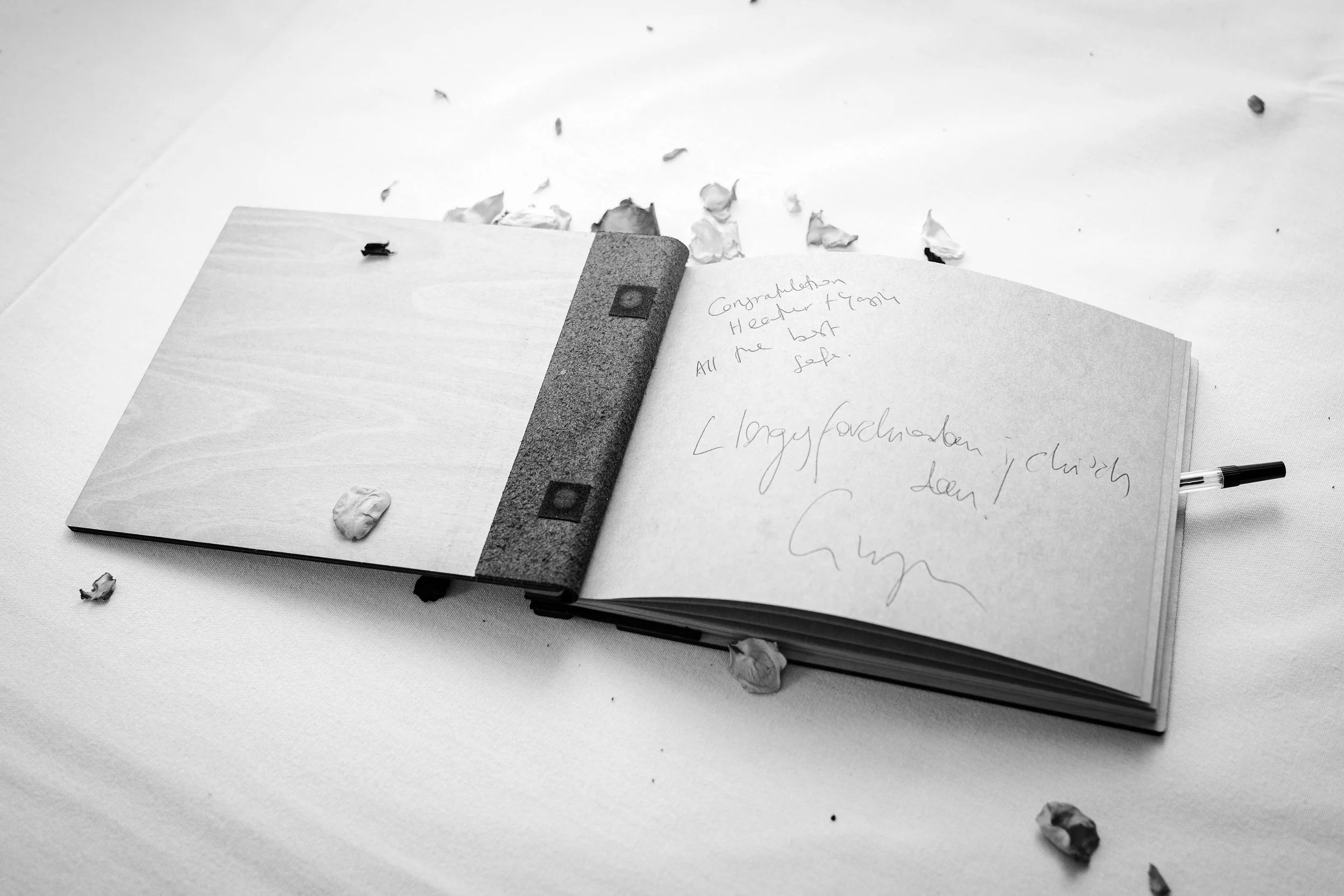 Heather & Yasin (219).jpg