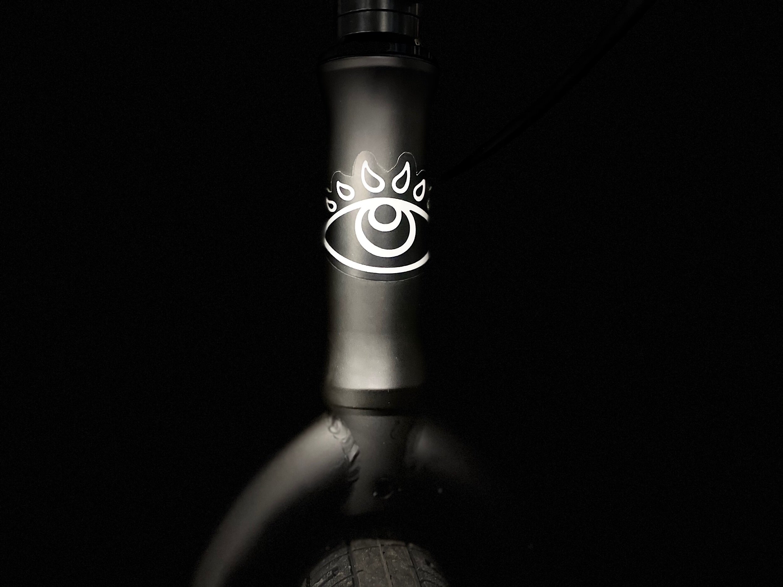 8B7895F9-E95B-422F-A87A-A07595F191CB