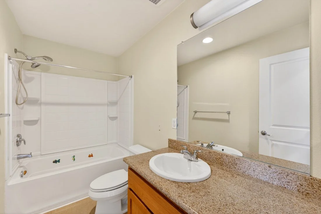 239 Jarvis DR-37.jpg