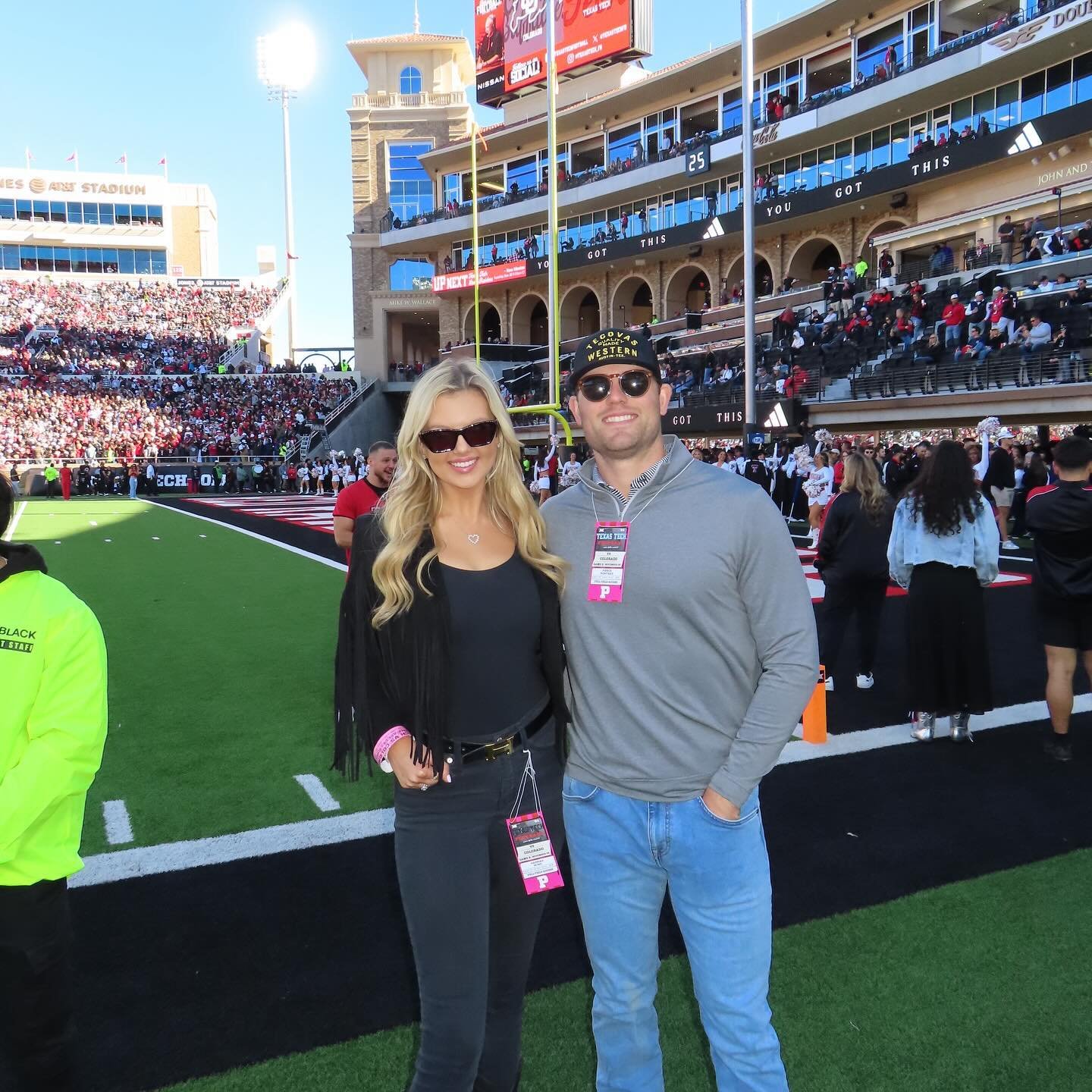First DP Shootout ☑️
First @texastech_fb Game ☑️
First time getting hit with tortillas ☑️

Thank you to @bvela &amp; the Media and Communications School for hosting us for an unforgettable weekend!