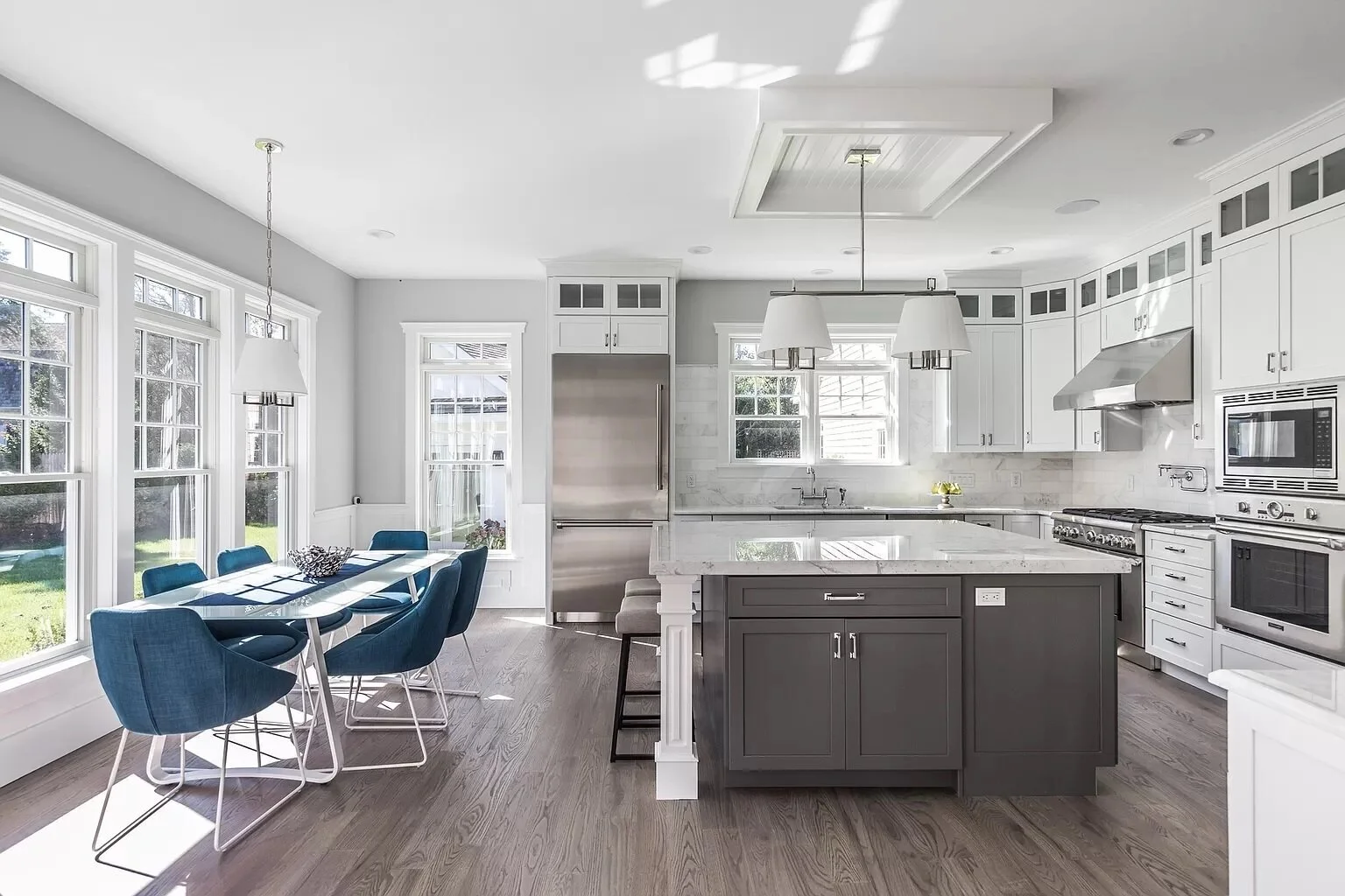 Vote for Signature to win MHBA's Home of the Year!