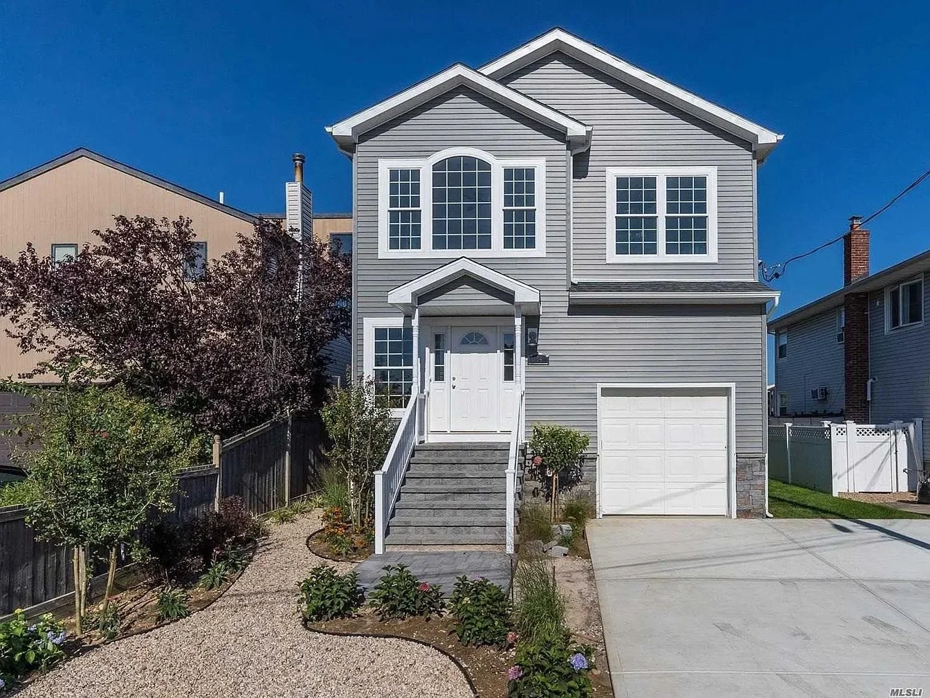 2,500 SQFT Two Story Modular Home