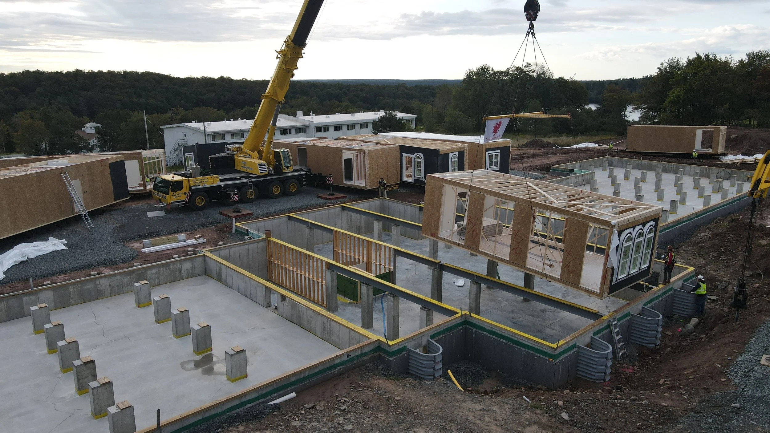 Signature Building Systems Modular Multifamily Site.JPG