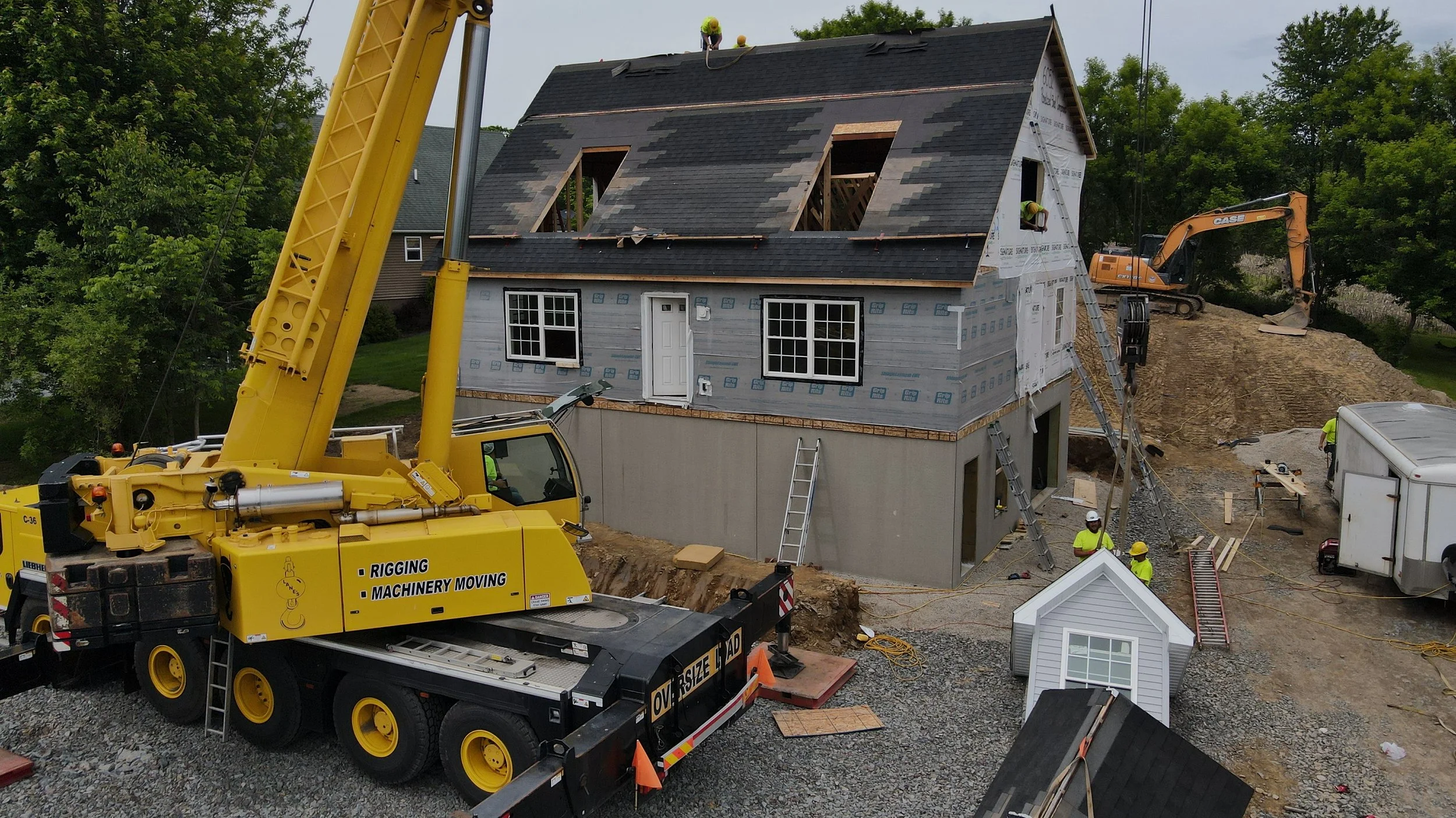 Signature Building Systems Modlar Set Crew Cape Installation.JPG