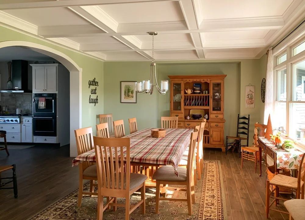 Pennsylvania Signature Building Systems Dining+room+with+coffered+ceiling+in+prefab+house.jpeg