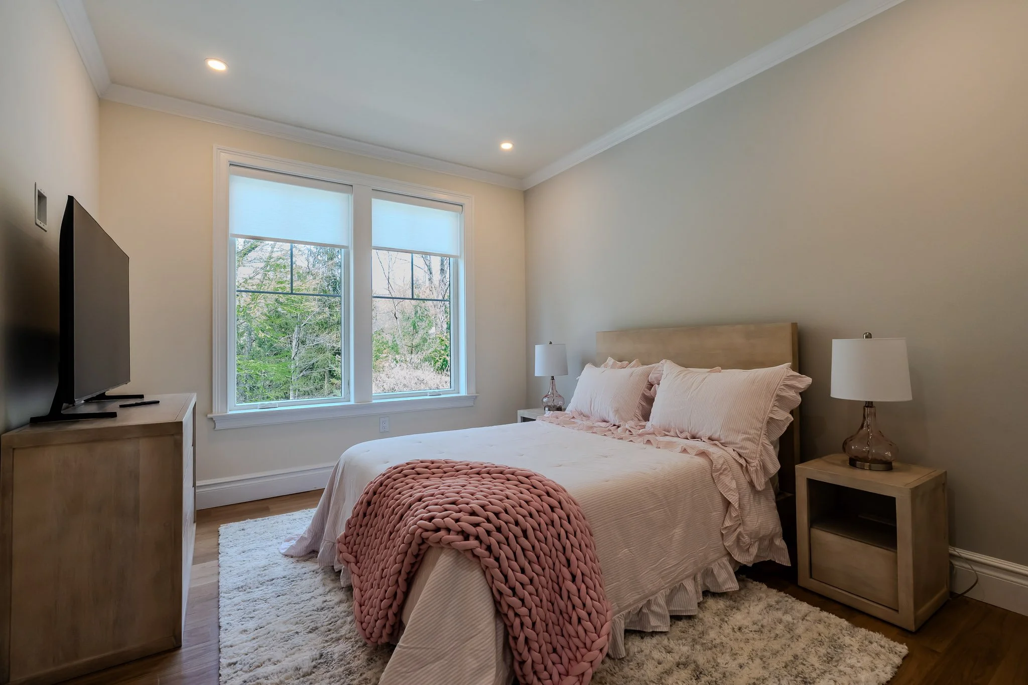 Signature Building Systems Custom Modular Bedroom 