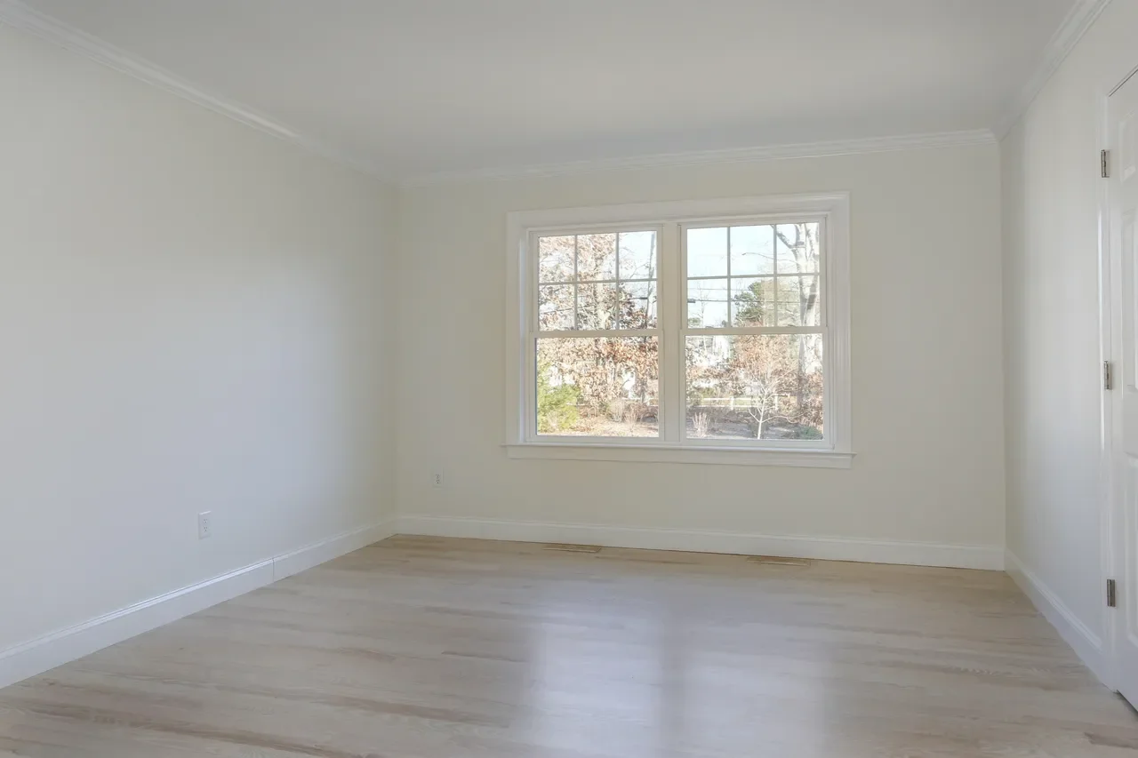 Signature Building Systems Custom Modular Cape Guest Bedroom Cape Cod.webp