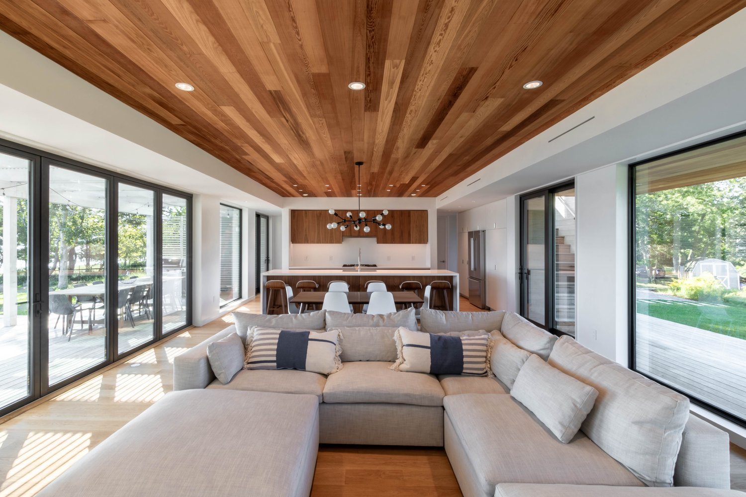 Modern Modular High End Luxury Custom Cabinets