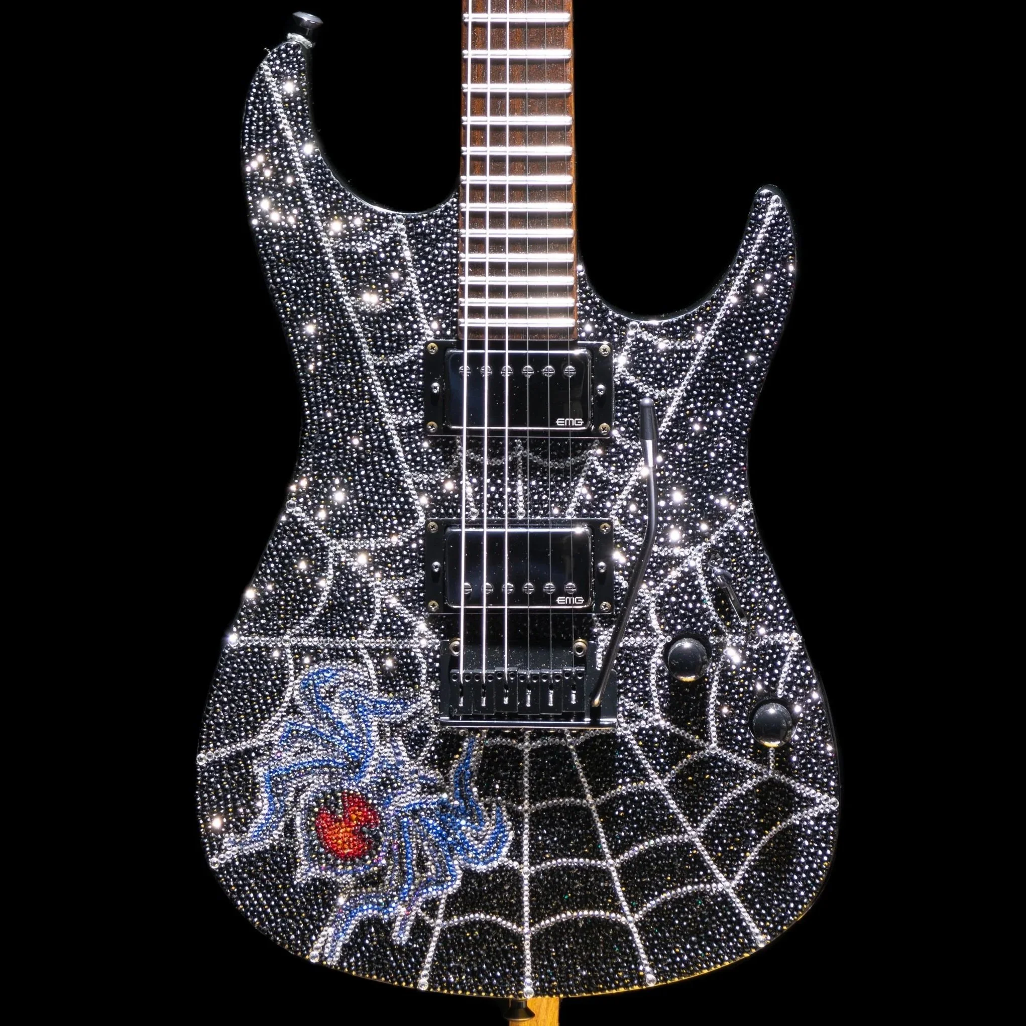 Swarovski® crystals' | Fender Showmaster Blackout - "Spider" | custom electric guitar