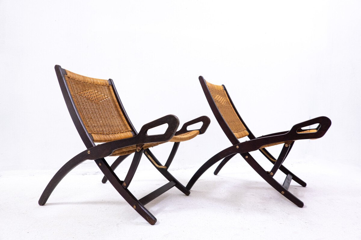 MID-CENTURY PAIR OF NINFEA FOLDING CHAIRS