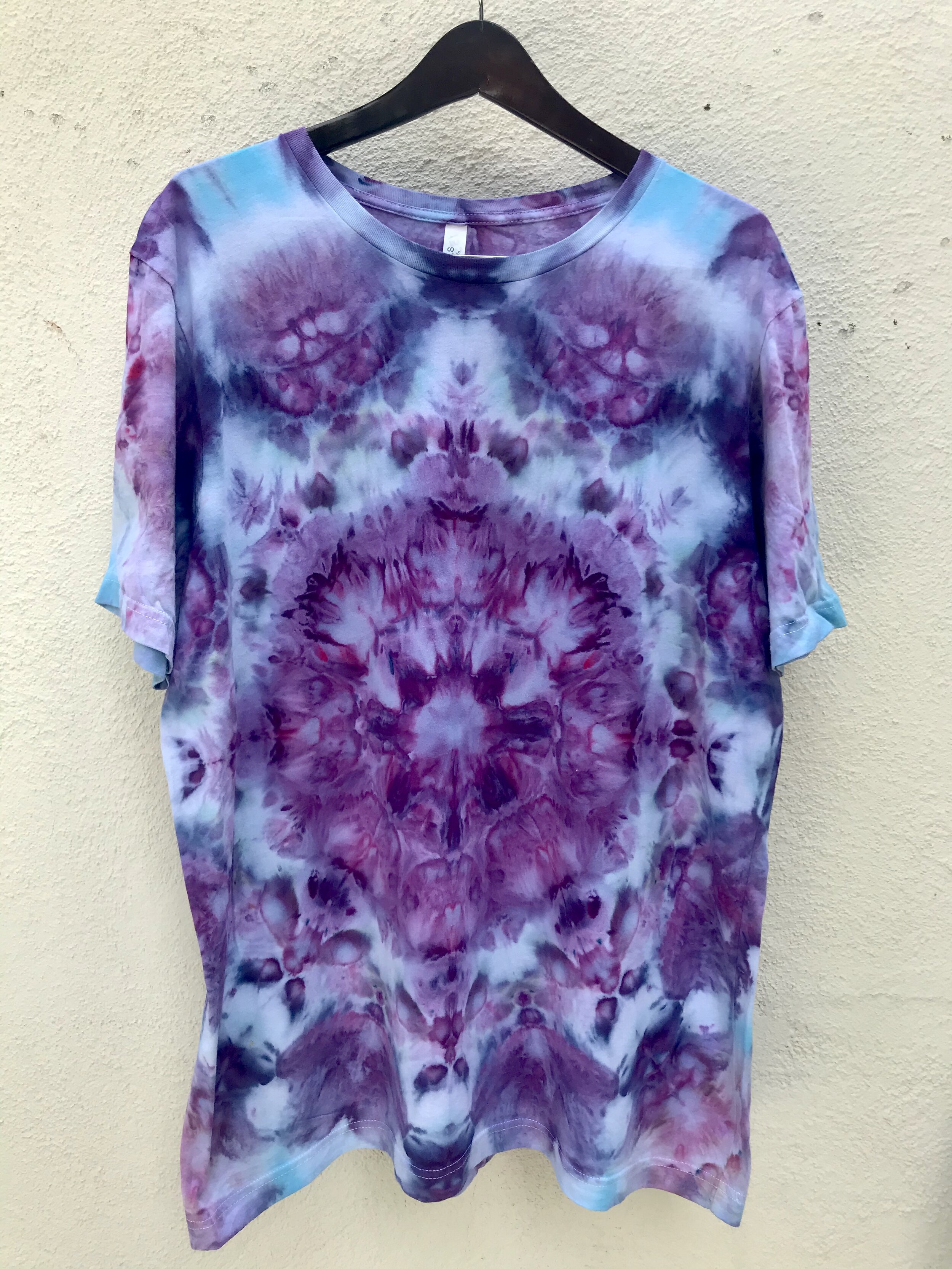 BC62B2B5-BFCE-400F-8100-9936BC4DDEC3