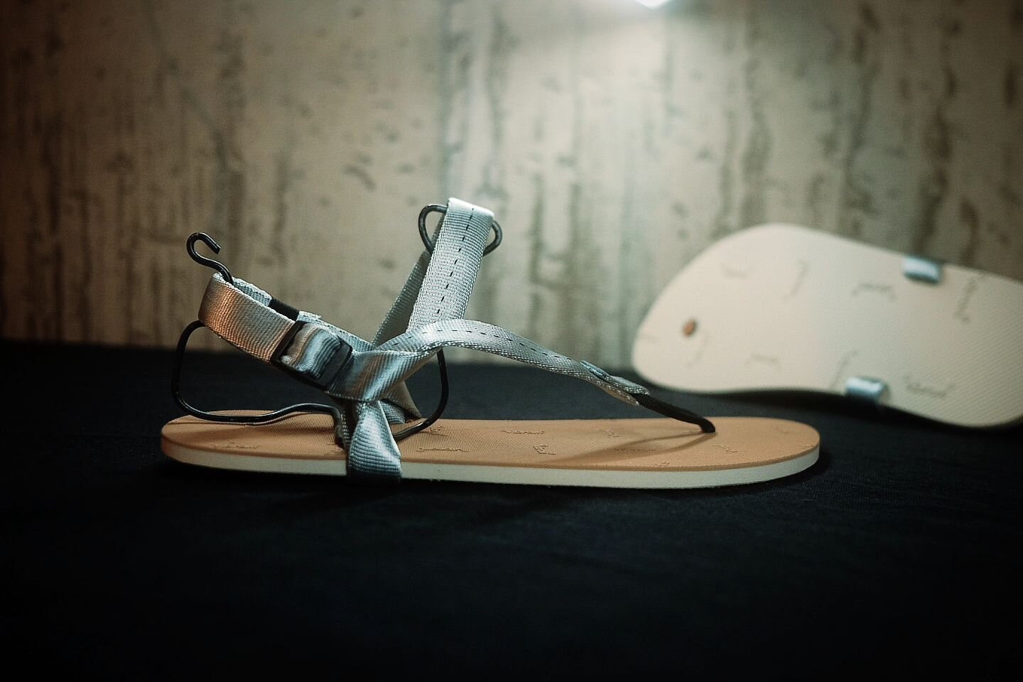 Adding a little something fresh! 

Now available, Silver Sterling straps!!

For this particular build, Maggie went with our off-white Intuition soles, which makes them 20% off. This deal runs until they are gone! 

Closeout Off-White Intuition only $