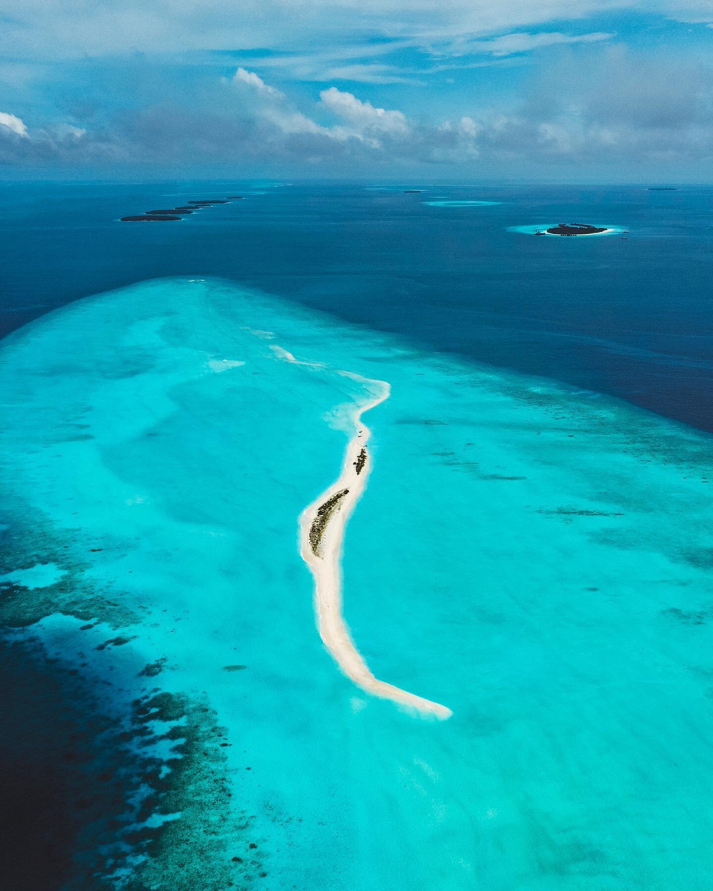 The places we go 🦋

#droneshots #maldiveslovers #islandtime