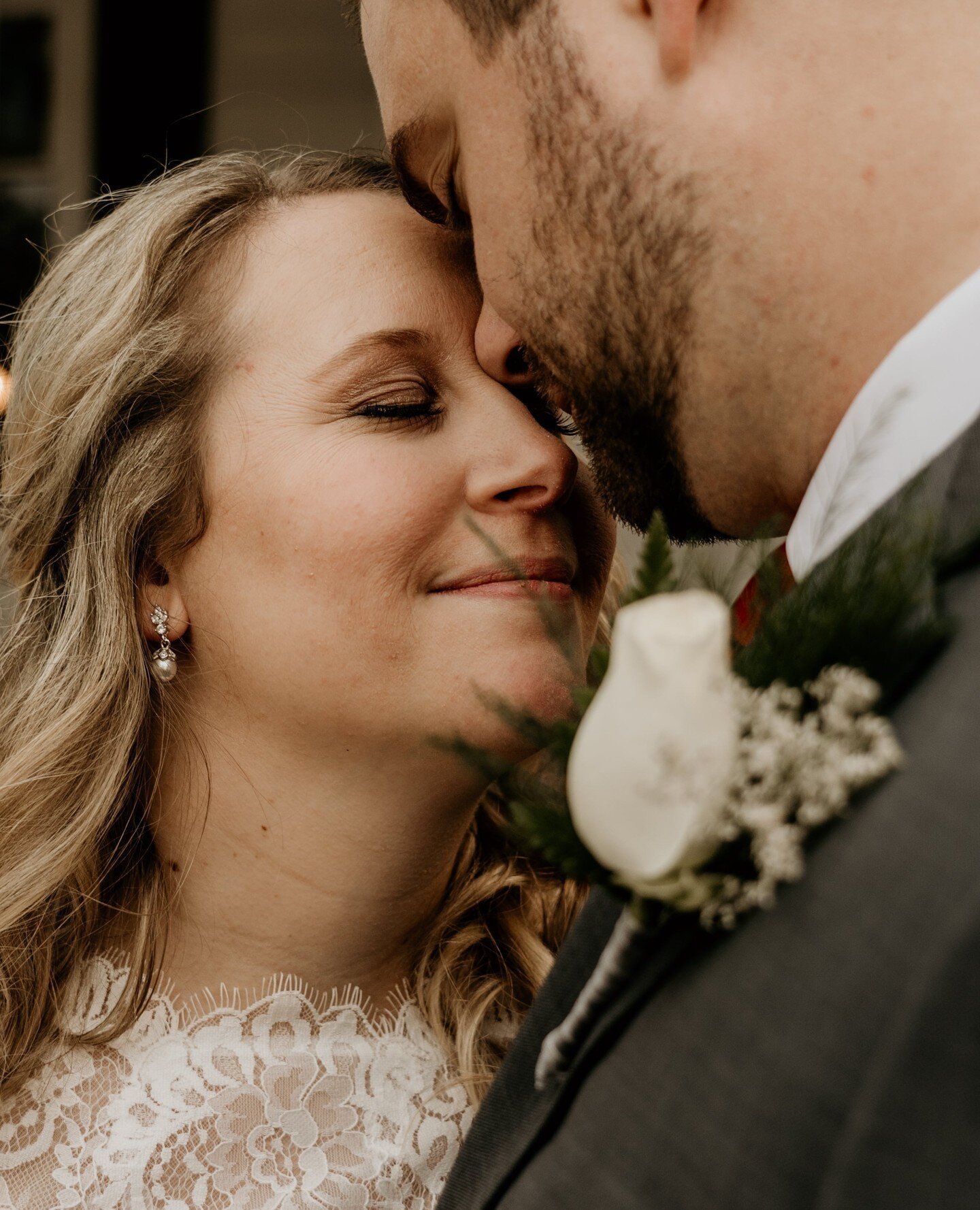 These special moments that can be revisited over and over... That's what it's all about!⁠
⁠
#nashvilleweddingphotographers #nashvilleweddingphotography #nashvilleelopement #love #wedding #elope #nashvillephotographer #franklintennessee #elopenashvill
