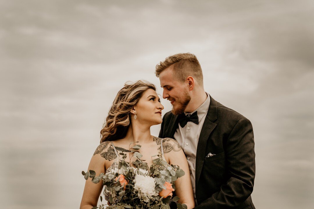 These two...I mean come ON! Such a fun wedding to shoot ⚡⚡⚡⁠
.⁠
.⁠
.⁠
.⁠
#radstorytellers #love #radlovestories #georgiaweddingphotographer #atlantaweddingphotographer #elopementphotographer #dirtybootsandmessyhair #authenticlovemag #loveandwildheart