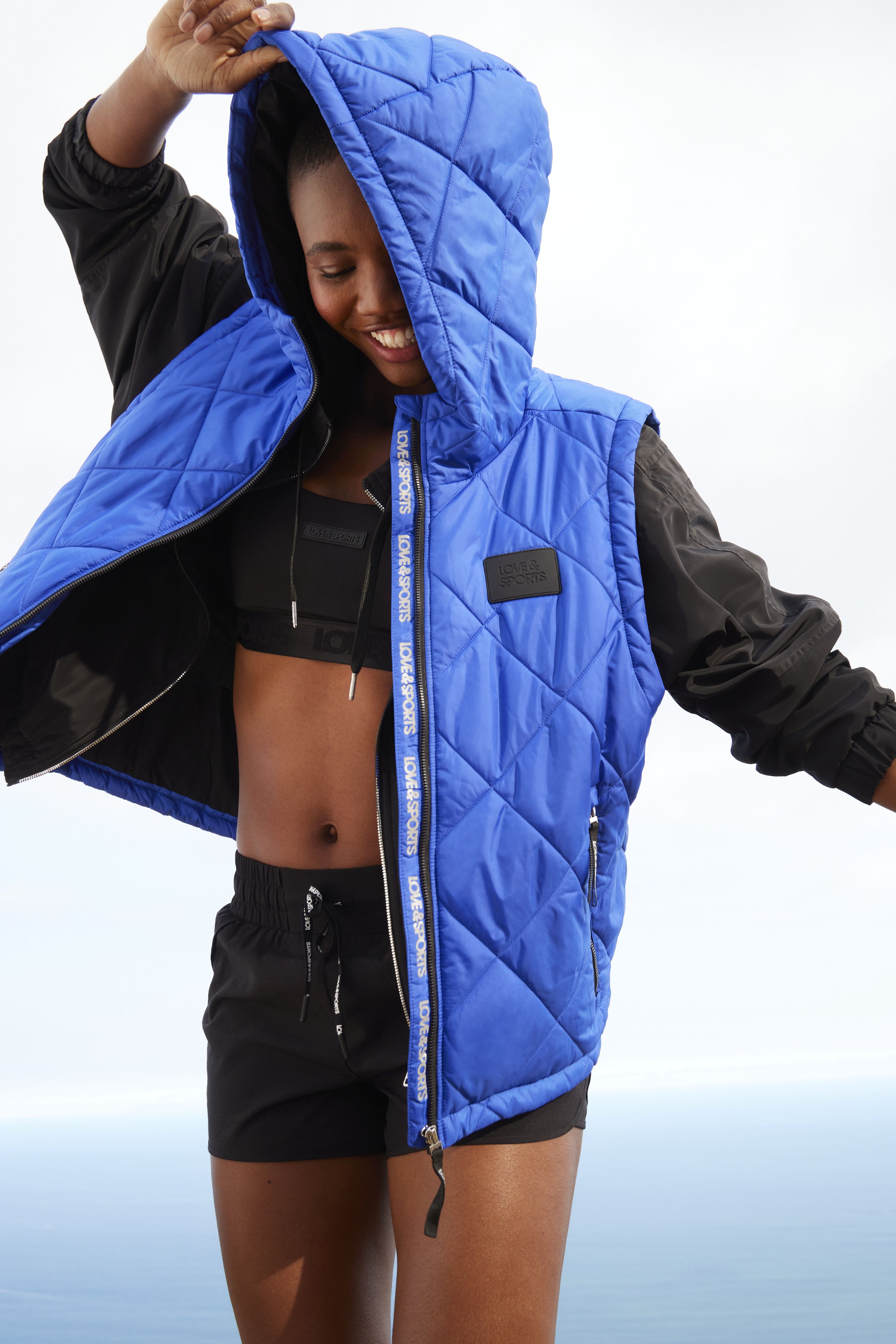3139693-APRL-Love-and-Sports-Fall-SmartwatchSneakersFitnessAccessoriesMissy-OF-FY24_0307-SELECT.jpg