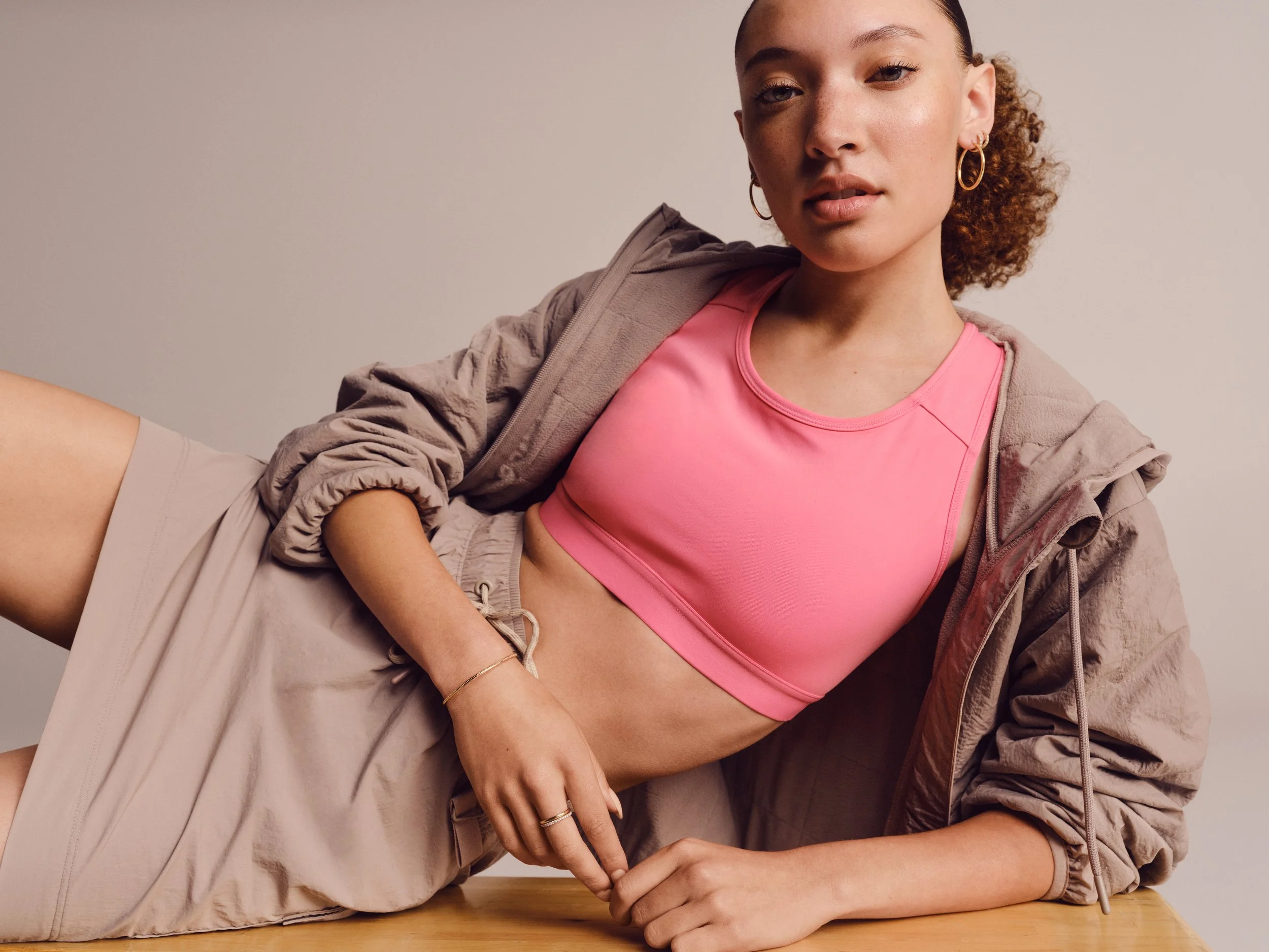 4570840-Fall Trend-Fashion-Active OPP M_W-OF_01592-GW_c.jpg