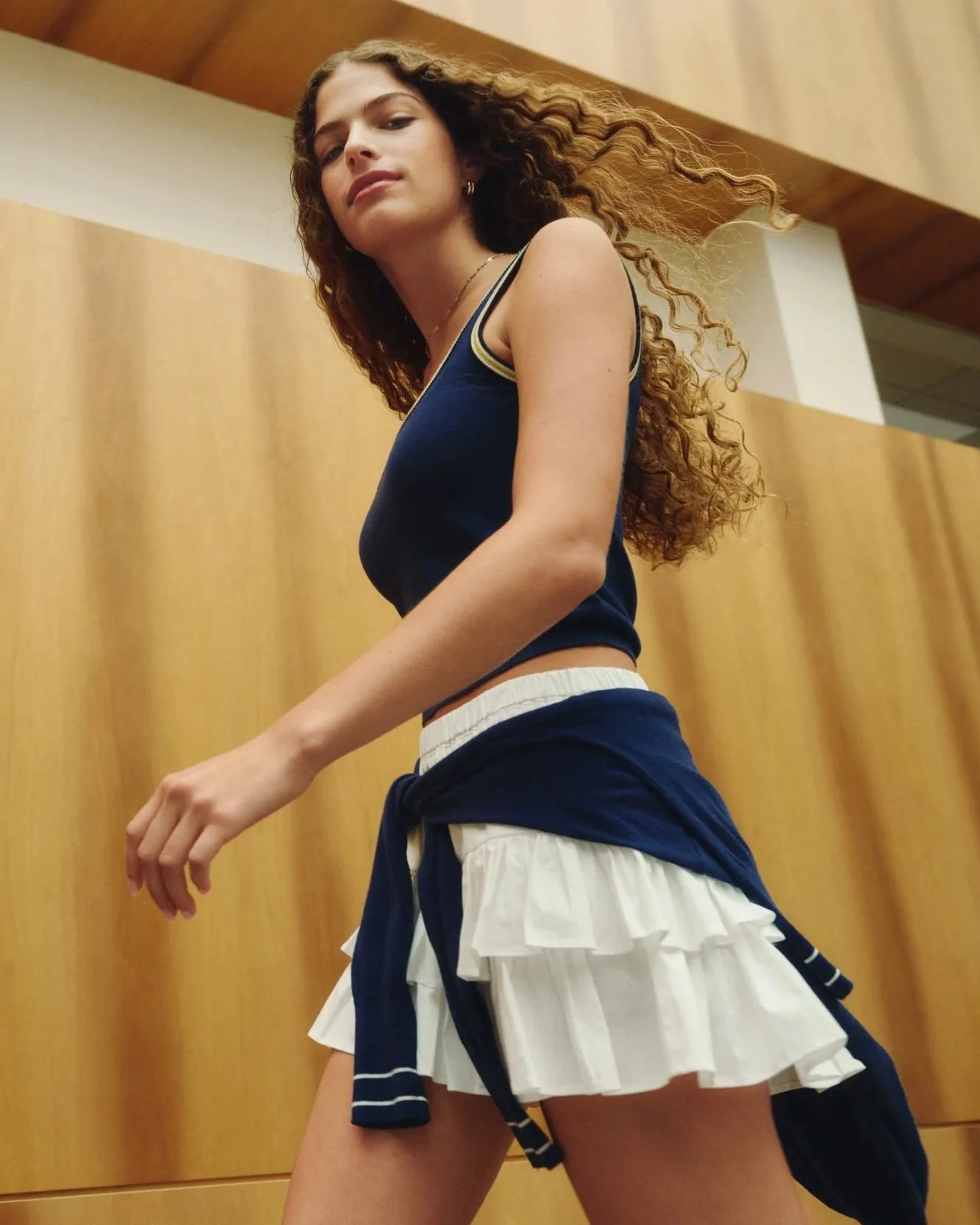 8804598_FY27_BTC_FASHION_OnFig_Shot05_0931_V3_QC_sRGB.jpg