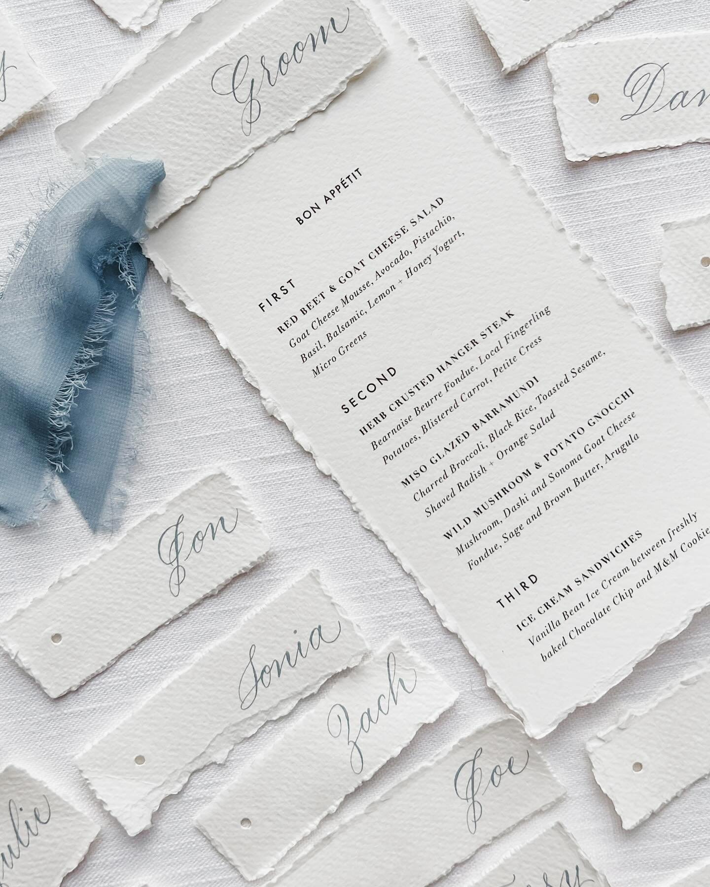Bring a touch of elegance to your special day with place cards 🖋️💍 Each card is a handwritten promise of beauty and uniqueness, ensuring your guests feel personally welcomed and cherished. Let&rsquo;s make your day unforgettable together!

Paper go