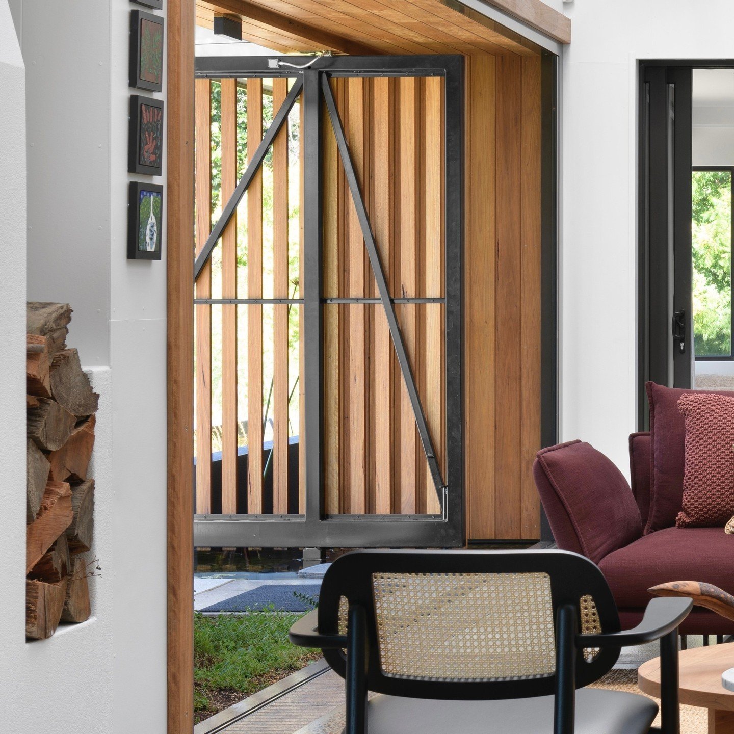 //AUSTRALIAN TIMBER// we selected Blackbutt timber for the entry door for a mid tone, warmth supported with almost black framing (I love to choose a &lsquo;not quite black&rsquo; for architectural finishes as its more interesting &amp;subtle), adding